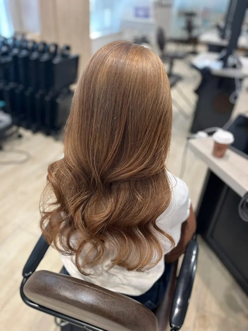 ロング カラー ベージュカラー ブリーチ 透明感カラー ブリーチなしカラー カット ヘアカラー mako︴ Euphoriaのヘアスタイル