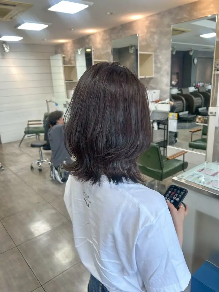 ミディアム カラー ヘアカラー 西岡 英菜のヘアスタイル