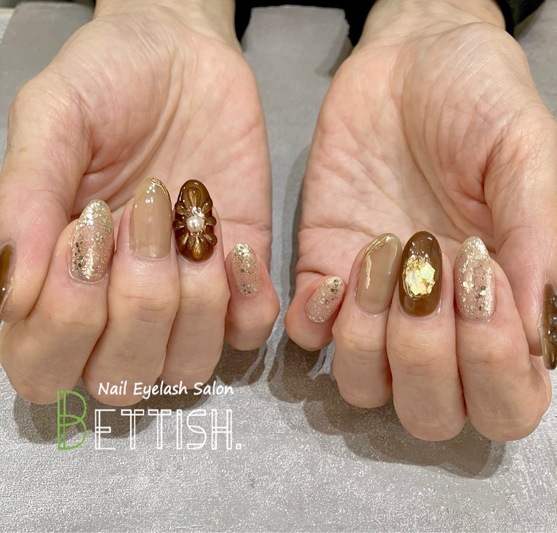 ネイル ブラウン ニュアンスネイル ハンドネイル BETTISH. KUMIKO☺︎︎のネイルデザイン