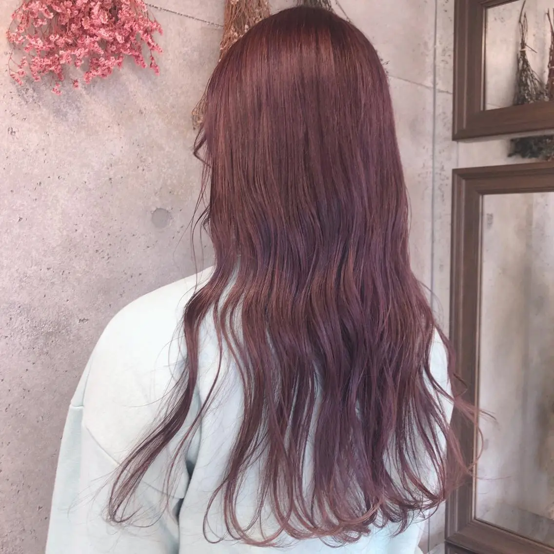 ロング カラー ピンクカラー ピンクパープル パープルカラー wakana 【ブリーチカラー】のヘアスタイル