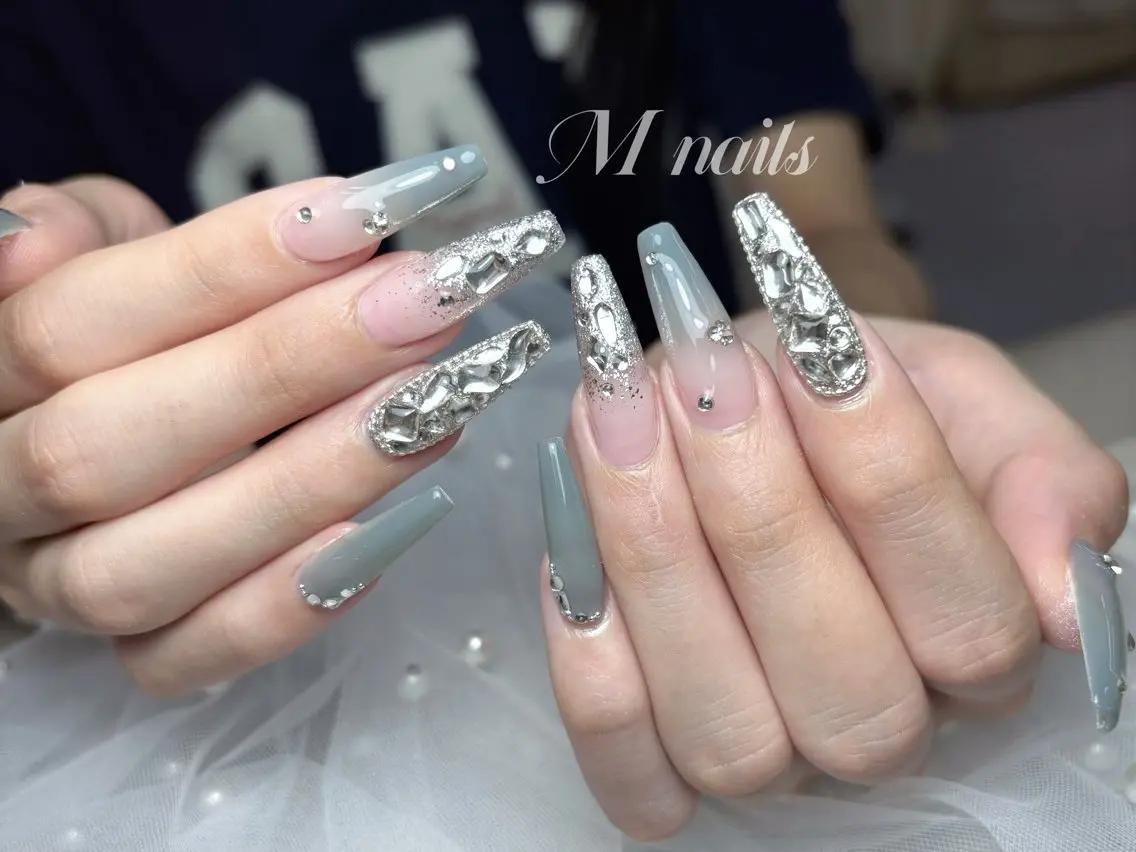 ネイル M 🌷Nail 長さだし専門店のネイルデザイン