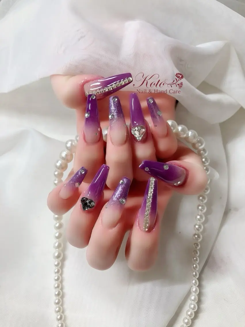 ネイル 長さ出し ジェルネイル グラデーション 持ち込み ニュアンスネイル ハンドネイル Nail Salon KOTOのネイルデザイン