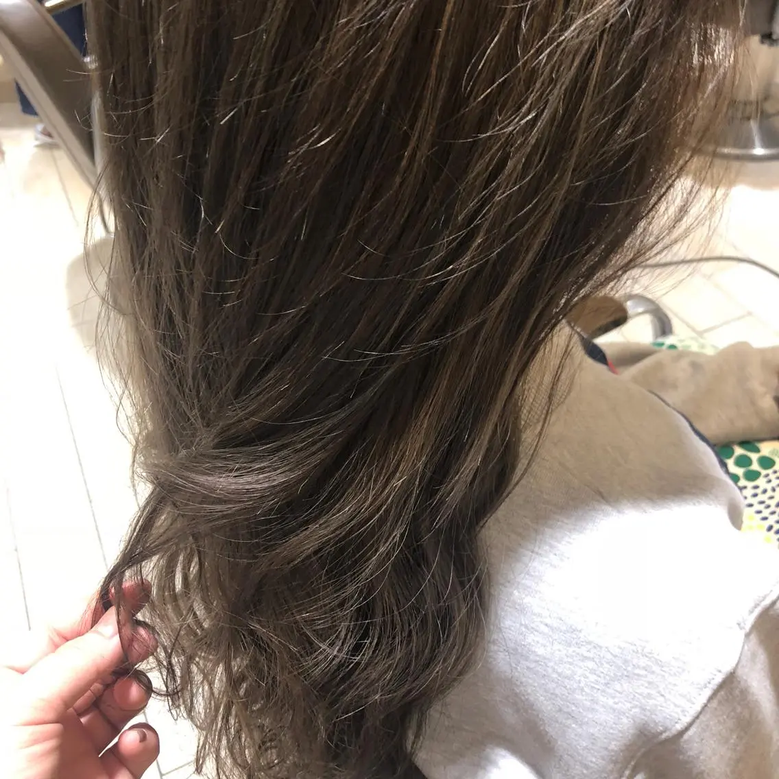 ロング カラー 東 みのりのヘアスタイル
