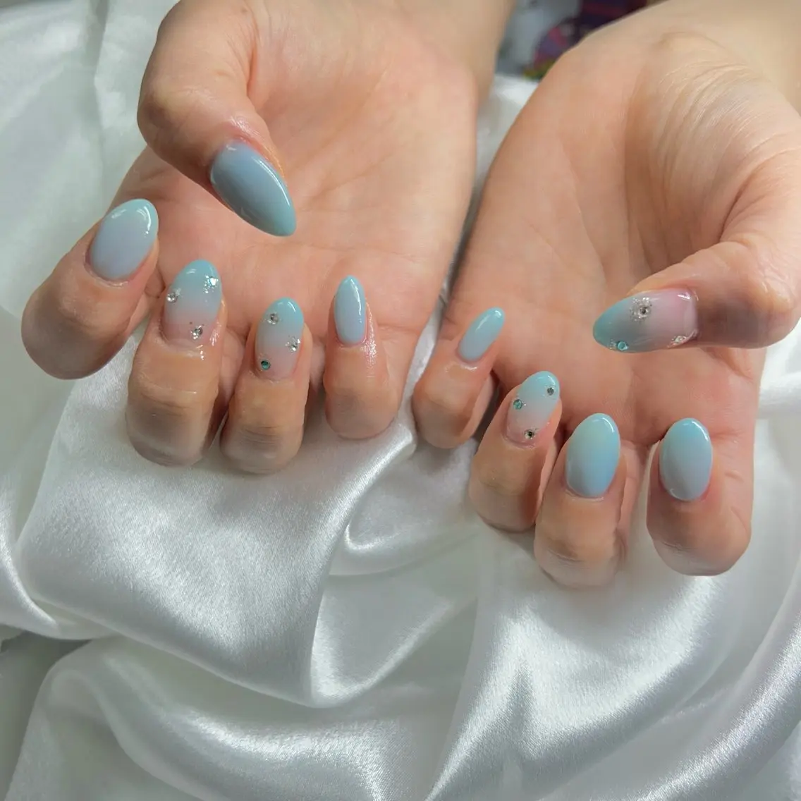 ネイル ブルー ハンドネイル y’sbeauty 本町店のネイルデザイン