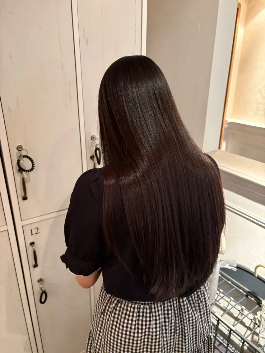 💗🖤✨✂️ カット+縮毛矯正 ✂️✨🖤💗🫧(ブリーチ、ハイダメージ毛不可)の写真