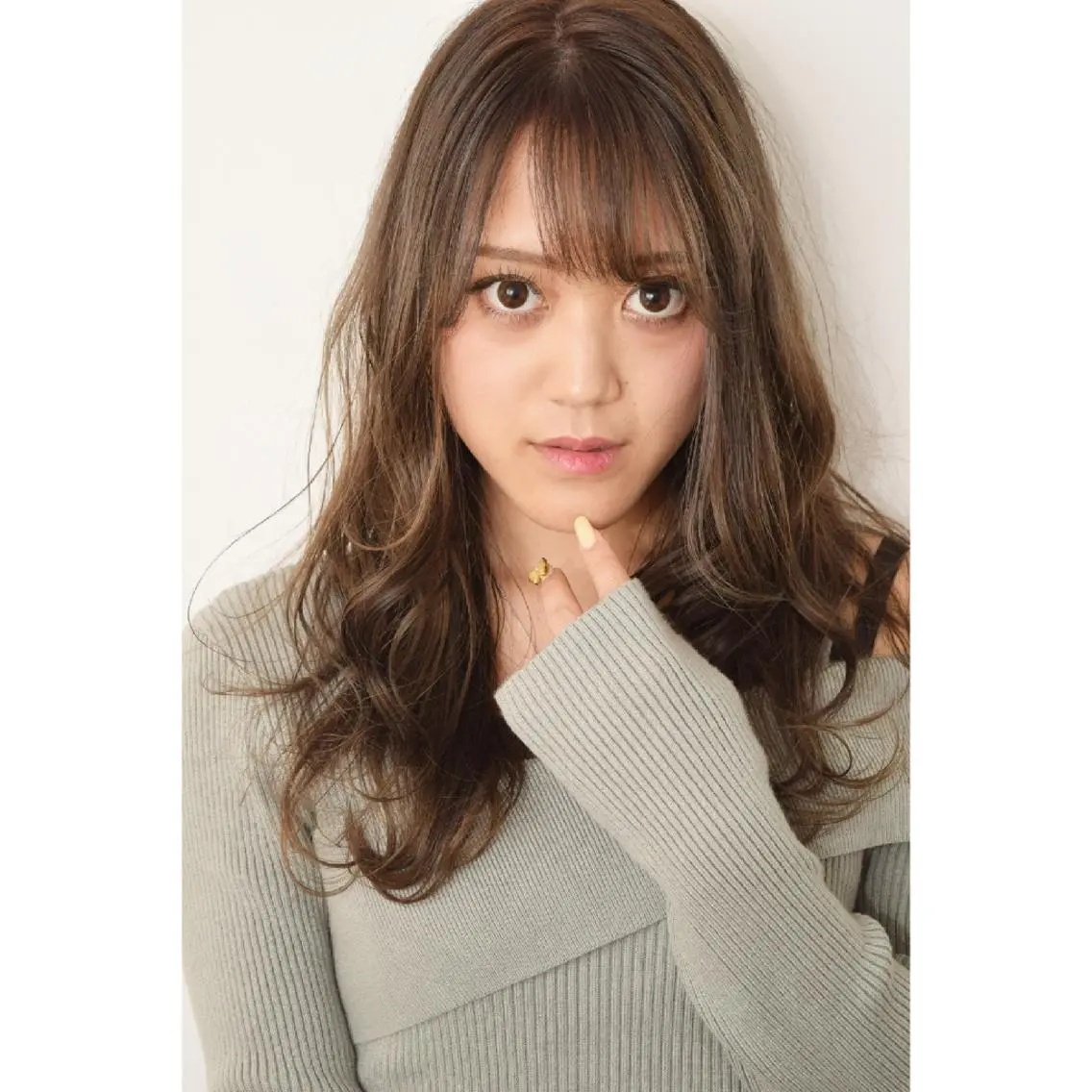ロング カラー みなみ ゆうすけのヘアスタイル