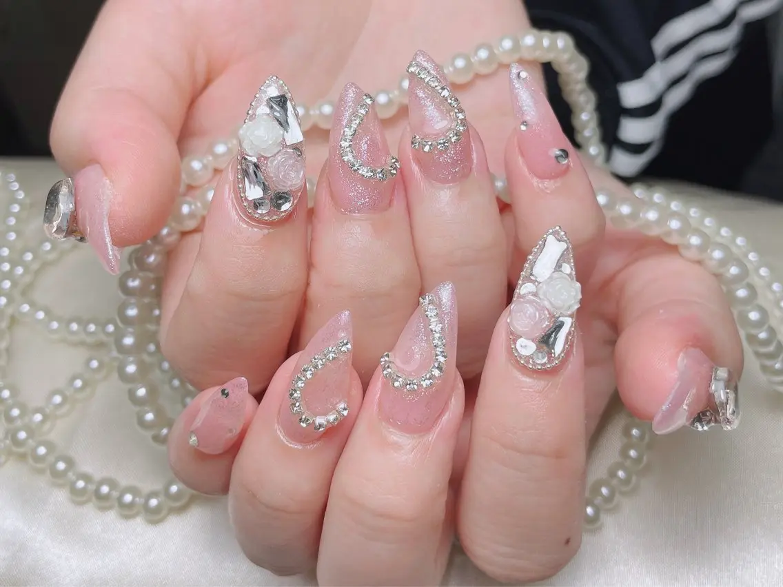 ネイル アートネイル オーロラネイル フラッシュネイル フットネイル フレンチネイル Sora nail 長さ出し専門店のネイルデザイン