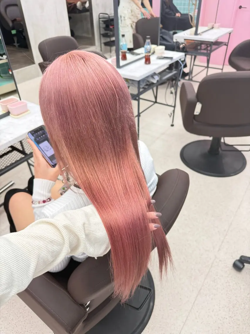 ロング ヘアカラー トリートメント 透明感 オリーブ/ Anna ʚ🎀ɞのヘアスタイル