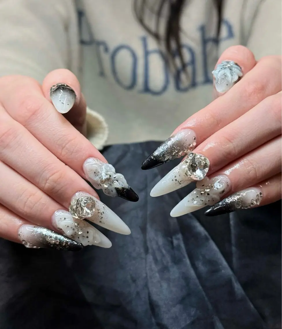 ネイル Iconic Nailのネイルデザイン