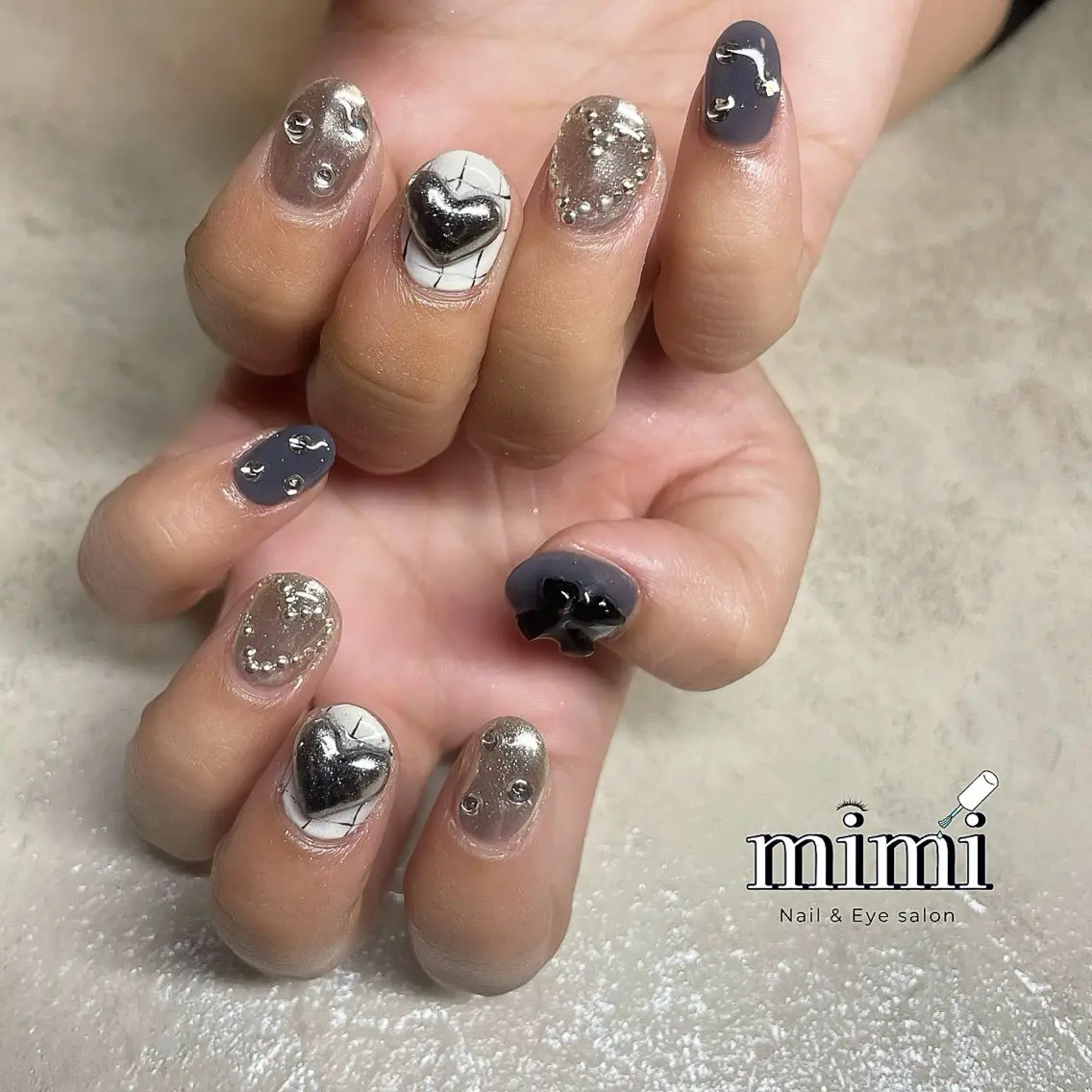 ネイル アートネイル ハート ミラーネイル 持ち込み ニュアンスネイル Ruru nailのネイルデザイン