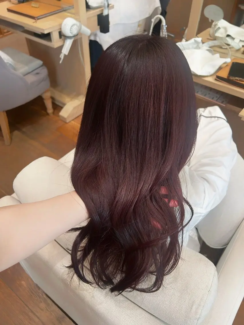 ロング カラー ブラウンカラー トリートメント ヘアカラー 市吉 杏奈のヘアスタイル
