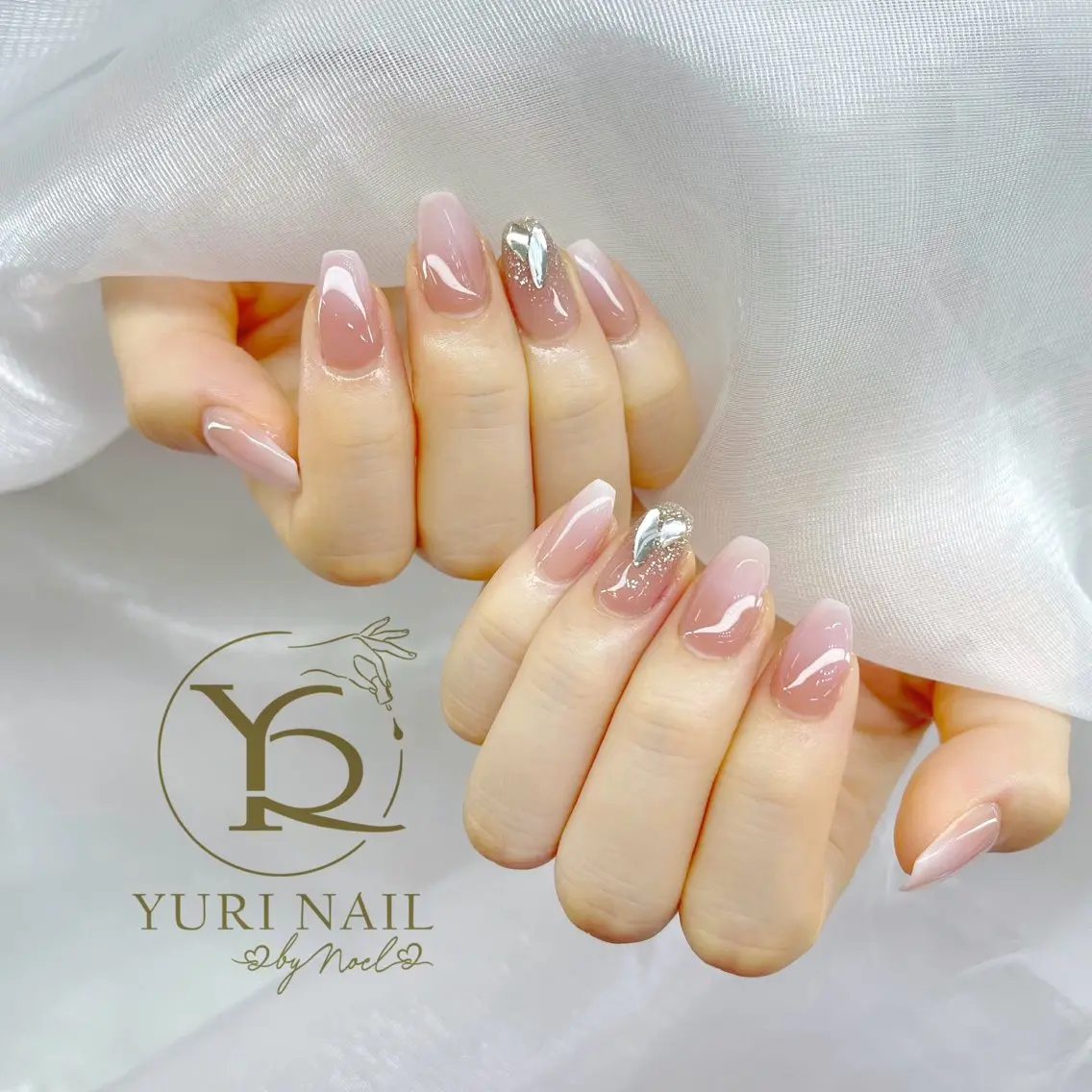 ネイル チークネイル フットネイル フレンチネイル グラデーション キラキラネイル ハンドネイル フットネイル ハンドケア YURI Nail Funabashiのネイルデザイン