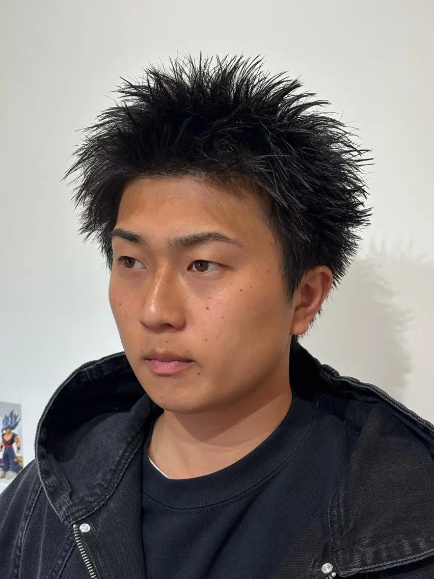 ショート メンズ メンズショート スパイキーショート ショートヘア カット トリートメント 【店長】メンズ職人 短髪　ハイトーン🔥のヘアスタイル