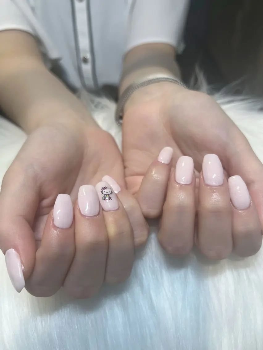 ネイル ワンカラーネイル KOKONA 🎀のネイルデザイン