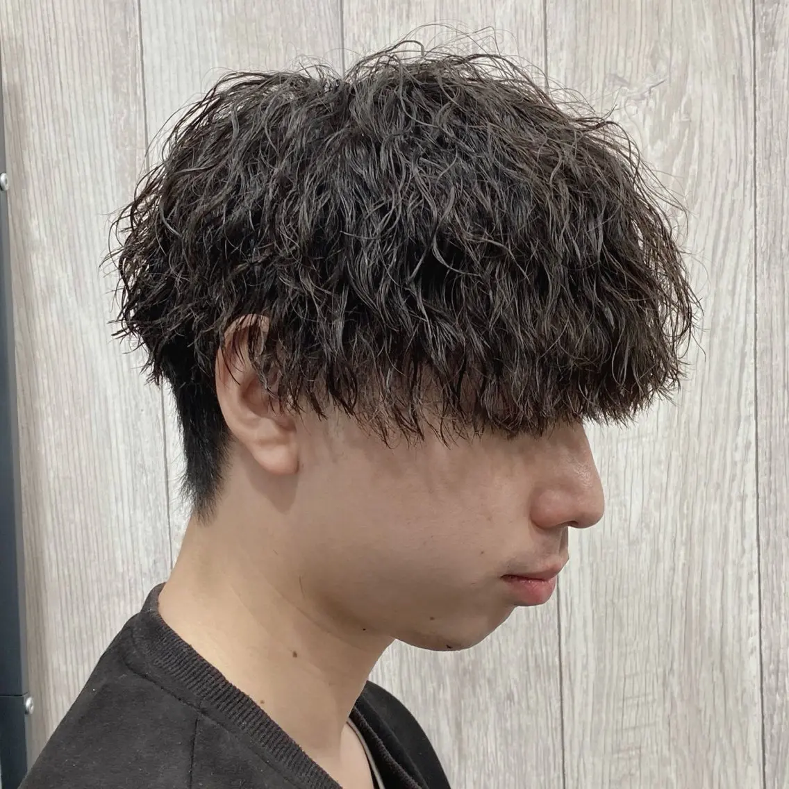 ミディアム パーマ メンズ ミディアムパーマ メンズパーマ ツイストスパイラルパーマ くせ毛 スパイラルパーマ 立川メンズパーマ職人 /MASAのヘアスタイル