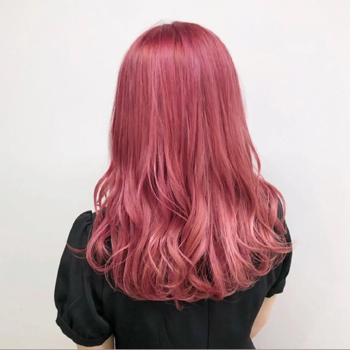 ミディアム カラー 🤍💕ブリーチカラ ーAyaka💕🤍のヘアスタイル