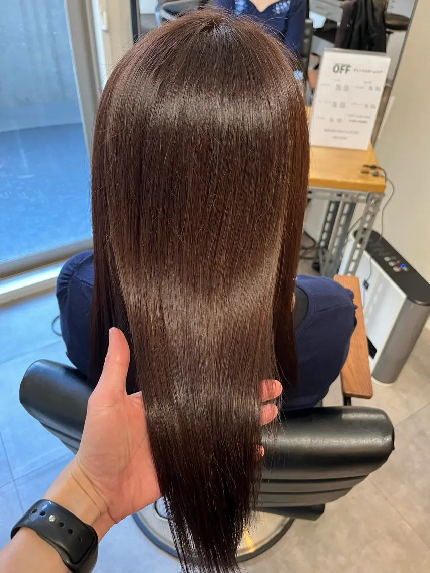セミロング ヘアカラー トリートメント OFF YUYAのヘアスタイル