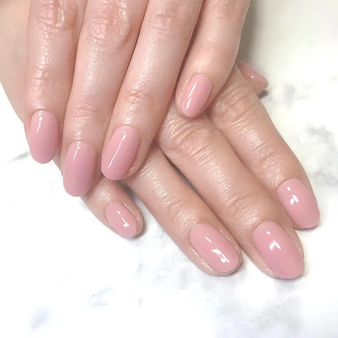 ネイル オフィスネイル ワンカラーネイル ピンク シンプルネイル ステラ marikominoのネイルデザイン