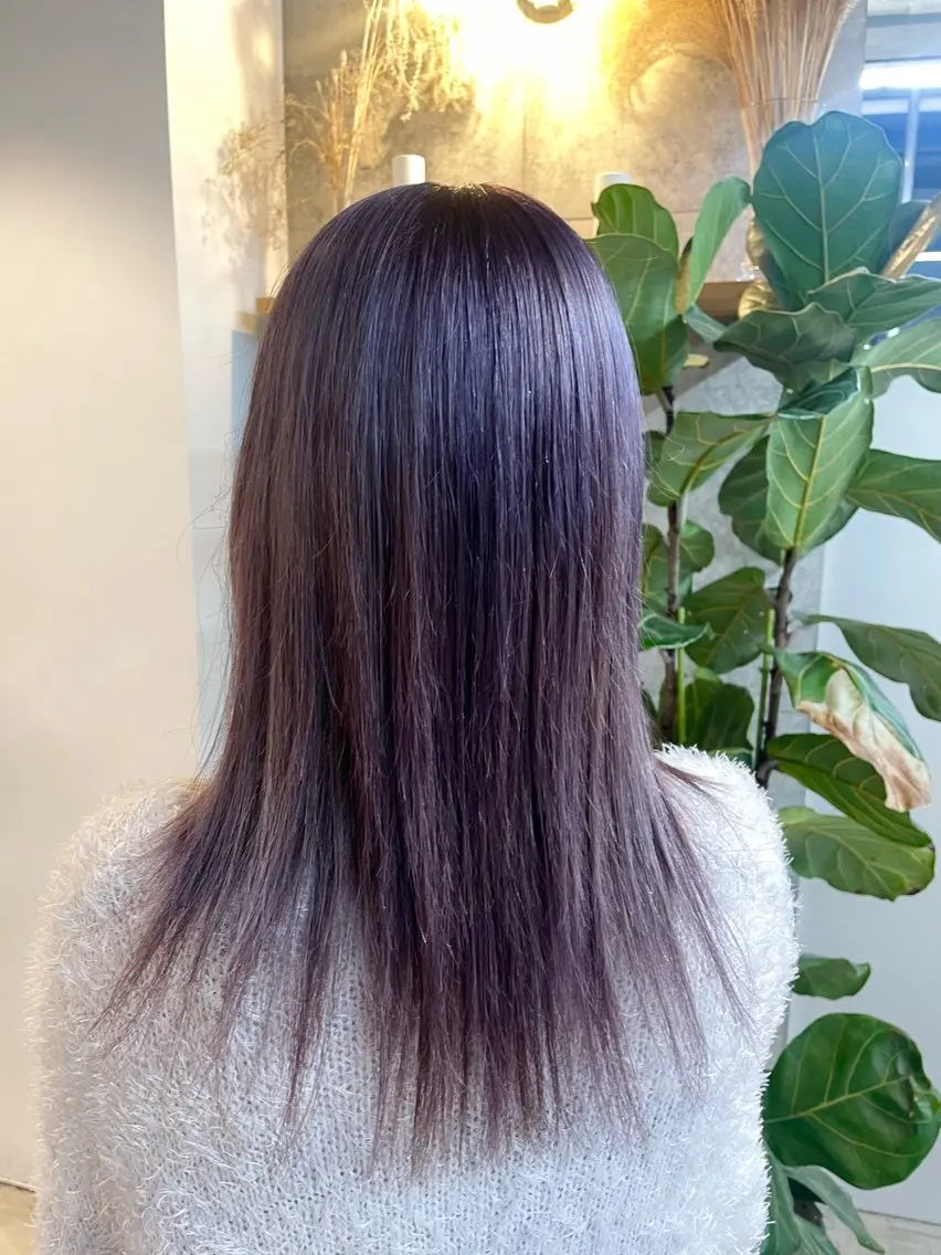 セミロング カラー KOTOMI .のヘアスタイル