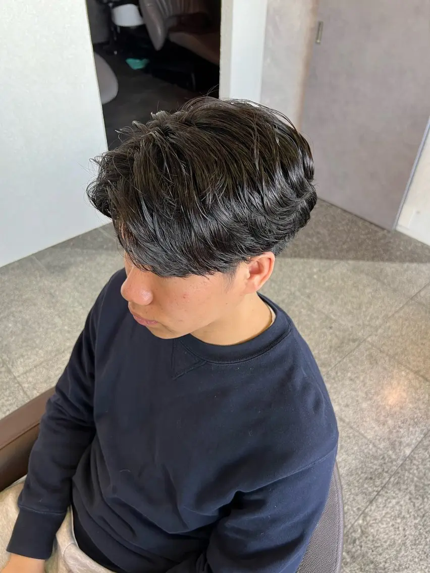 ショート パーマ メンズ メンズパーマ ニュアンスパーマ カット パーマ トリートメント Oops旧TABOO 早野太郎のヘアスタイル
