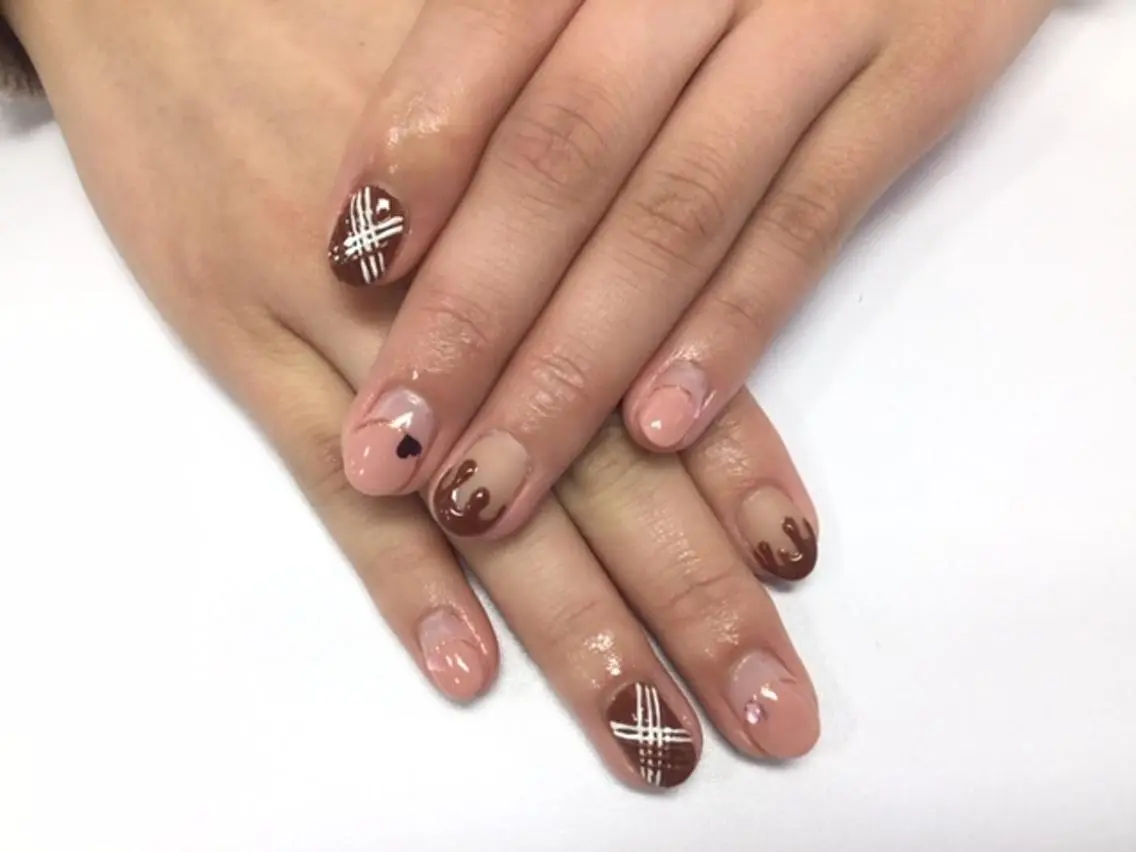 ネイル バレンタイン ハンドネイル em nailのネイルデザイン