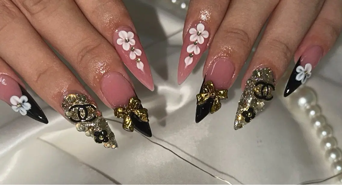 ネイル ハンドネイル Nailsalon SKiのネイルデザイン