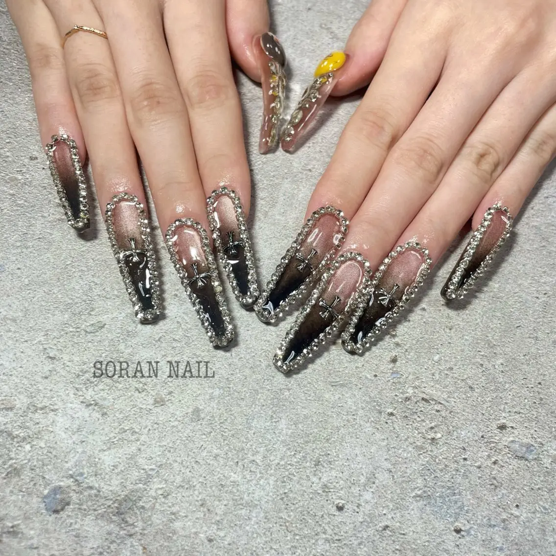 ハンドネイル soran nailのネイルデザイン