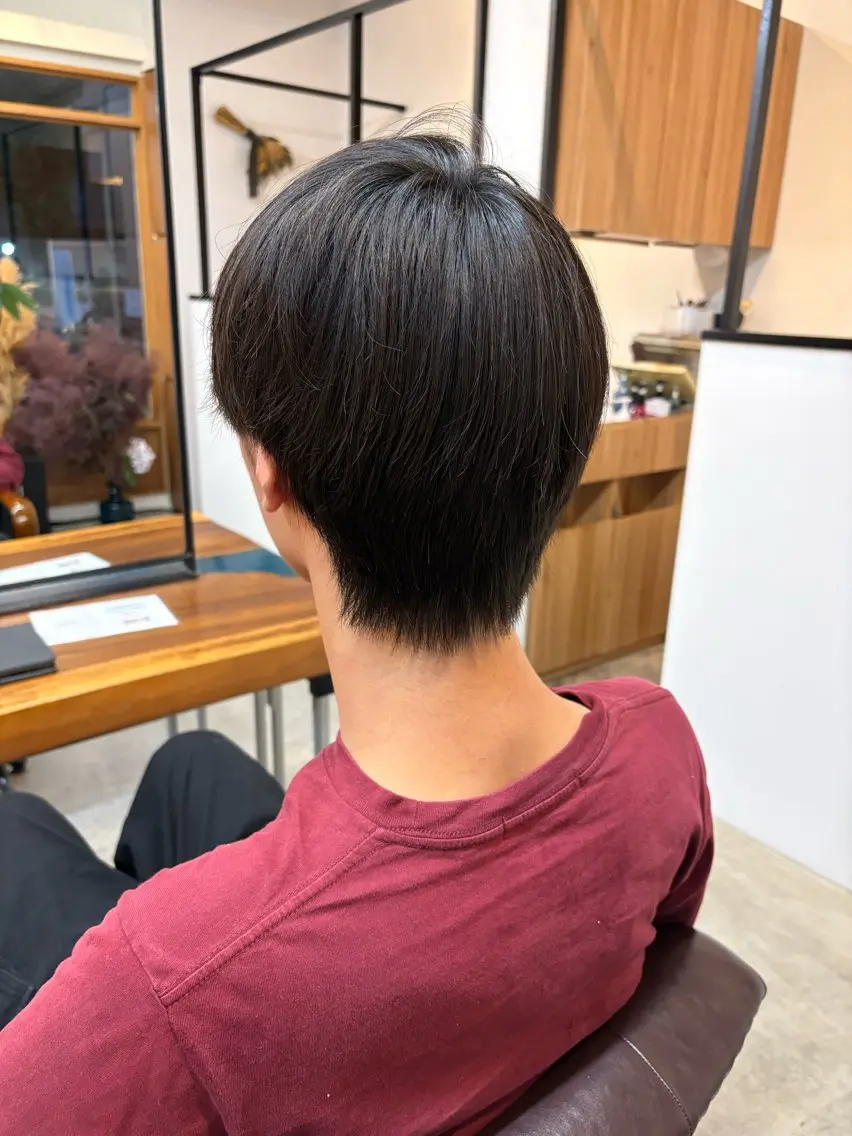 ショート メンズ センターパート カット 吉沢 史翔のヘアスタイル