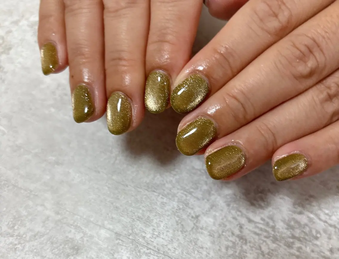 ネイル オーロラネイル フットネイル フレンチネイル ジェルネイル マグネットネイル ハンドネイル mogunail &blowのネイルデザイン