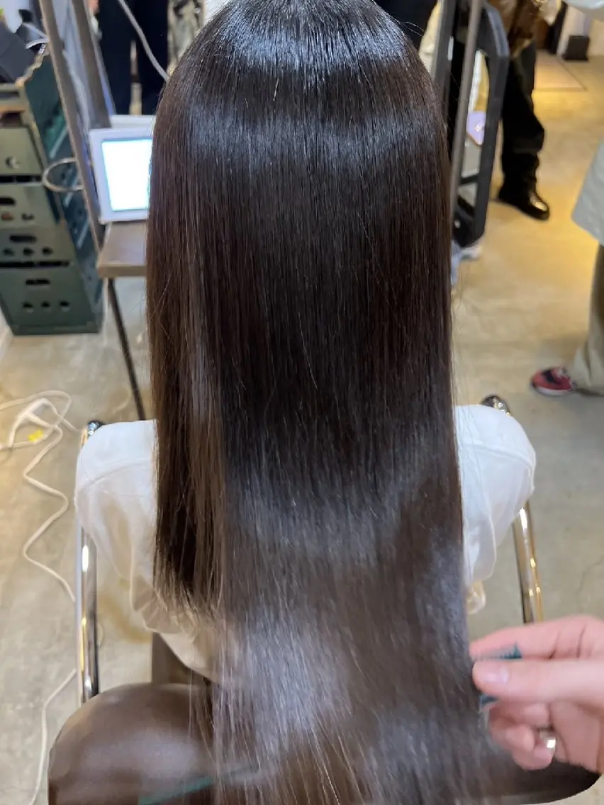ロング カラー けい もえこのヘアスタイル