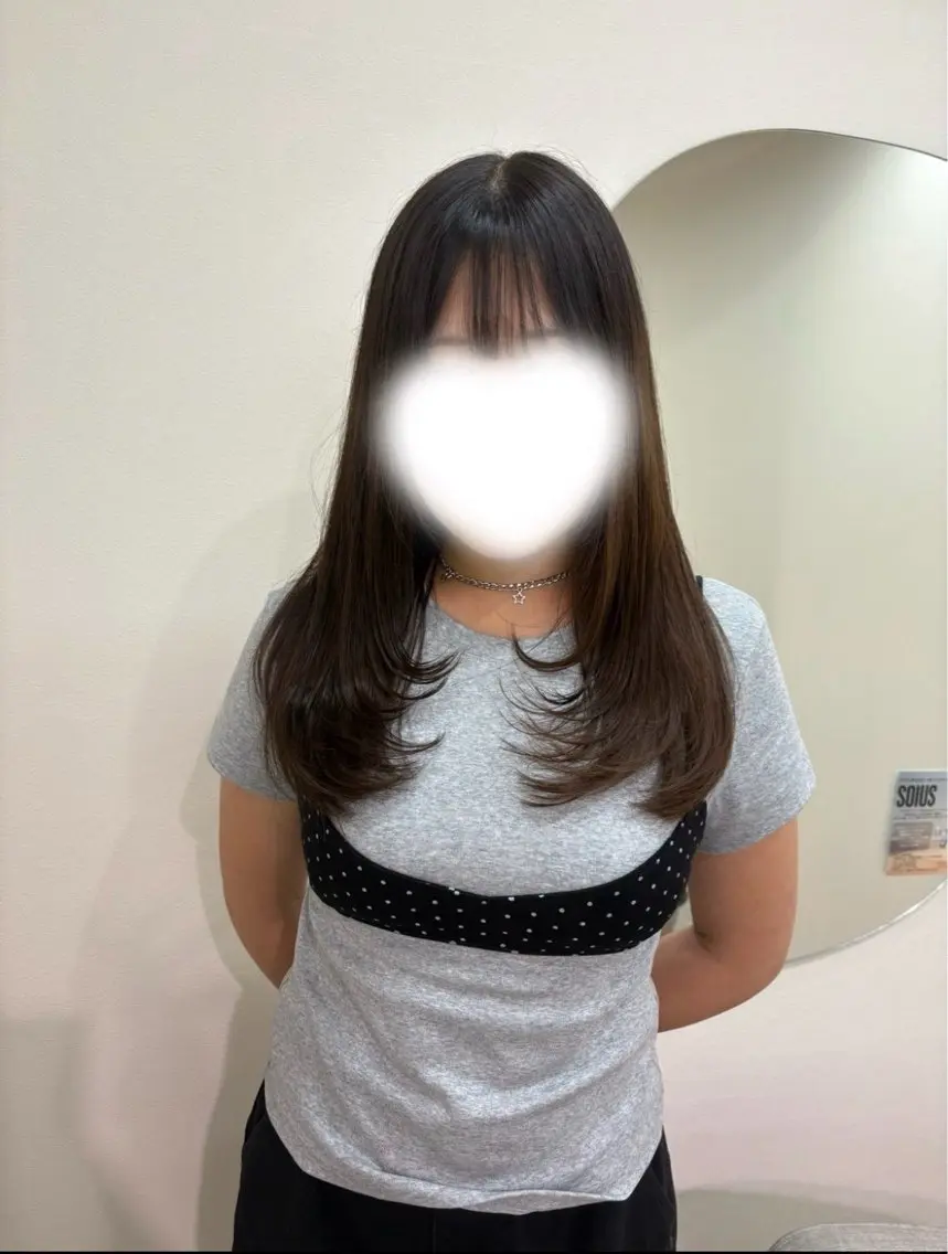 セミロング レイヤーカット newi広島／ Ririのヘアスタイル