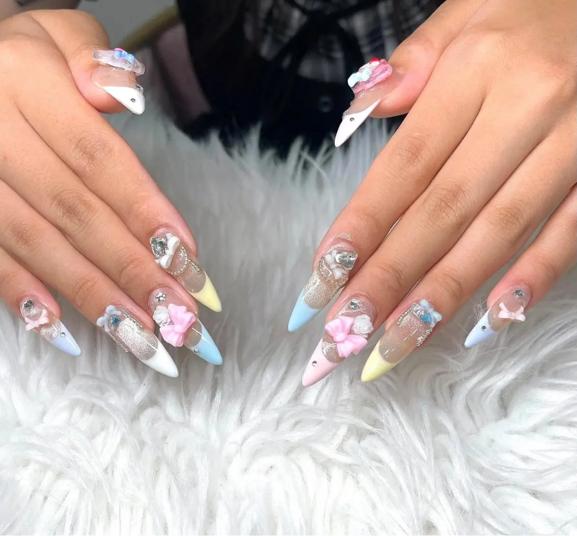 ネイル 長さ出し グラデーション 卒業式 キラキラネイル マグネットネイル ハンドネイル Lee Nailsのネイルデザイン