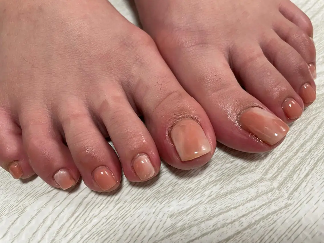 ネイル フットネイル フットネイル Ulu Nail 🌱MOMOKAのネイルデザイン