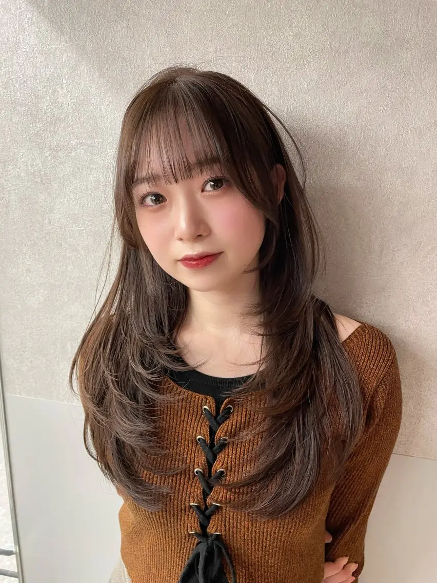 カラー ベージュカラー ブリーチ ブリーチなしカラー ヘアカラー トリートメント ユナ hearts.店長のヘアスタイル