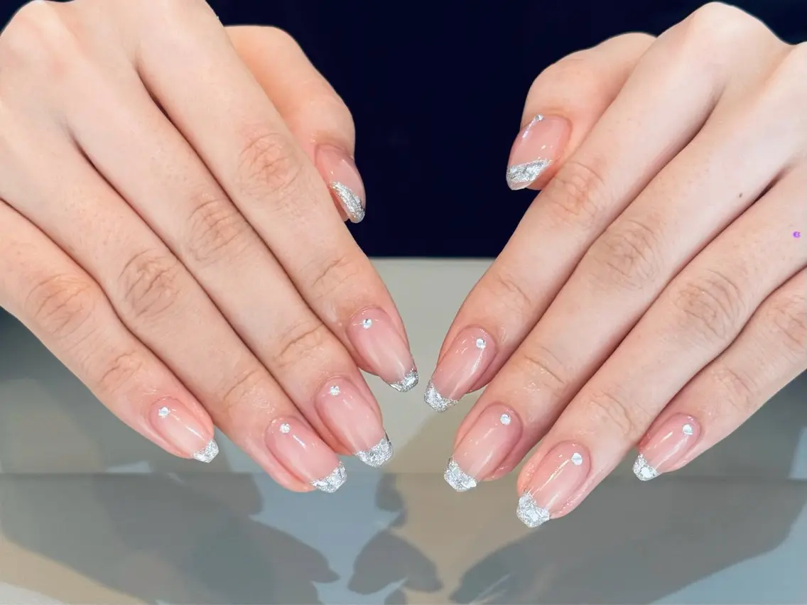 ネイル ハンドネイル CHERIR AKIのネイルデザイン