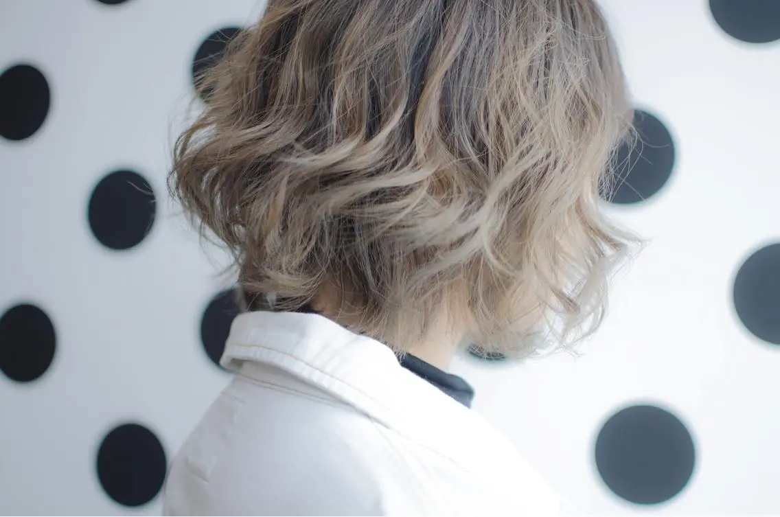 ショート カラー グラデーションカラー グレージュ ハイライトカラー ハイライト カット ヘアカラー トリートメント ヘアセット 圧倒的なクォリティ✨ waku 岡崎店のヘアスタイル
