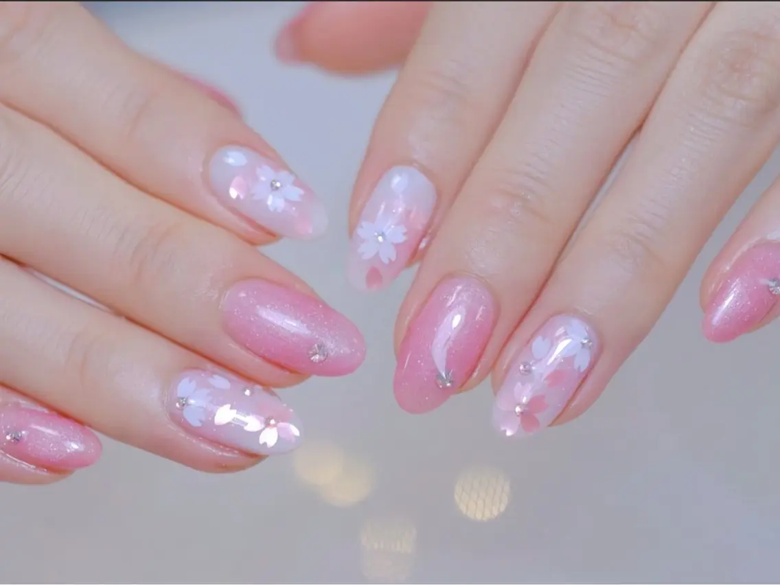 ネイル ハンドネイル ginza Akaneのネイルデザイン