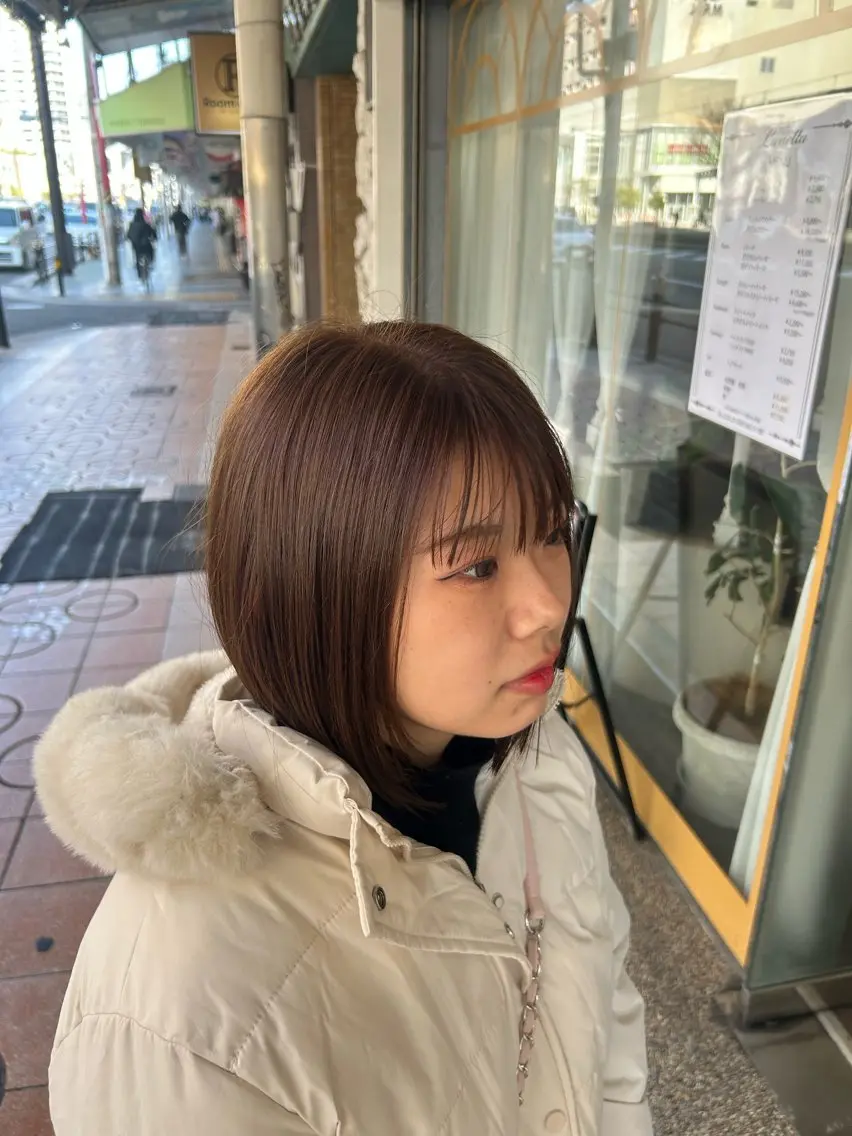 ミディアム カット ヘアカラー トリートメント お支払いは現金のみ MIZUKIのヘアスタイル