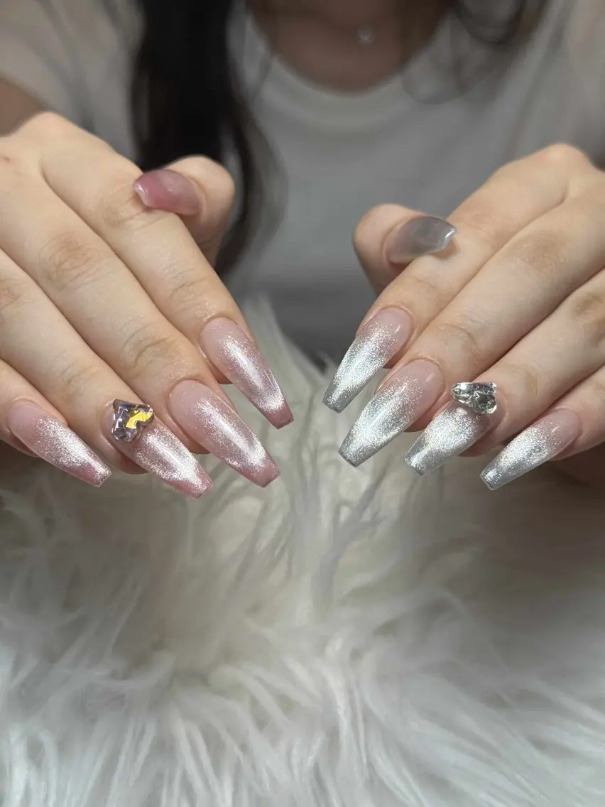 ネイル フレンチネイル ジェルネイル キラキラネイル 韓国ネイル レース Julli NailStudioのネイルデザイン