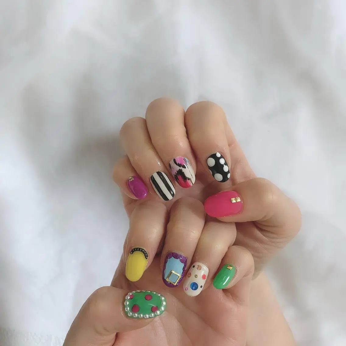 ネイル ハンドネイル SOL NAILのネイルデザイン