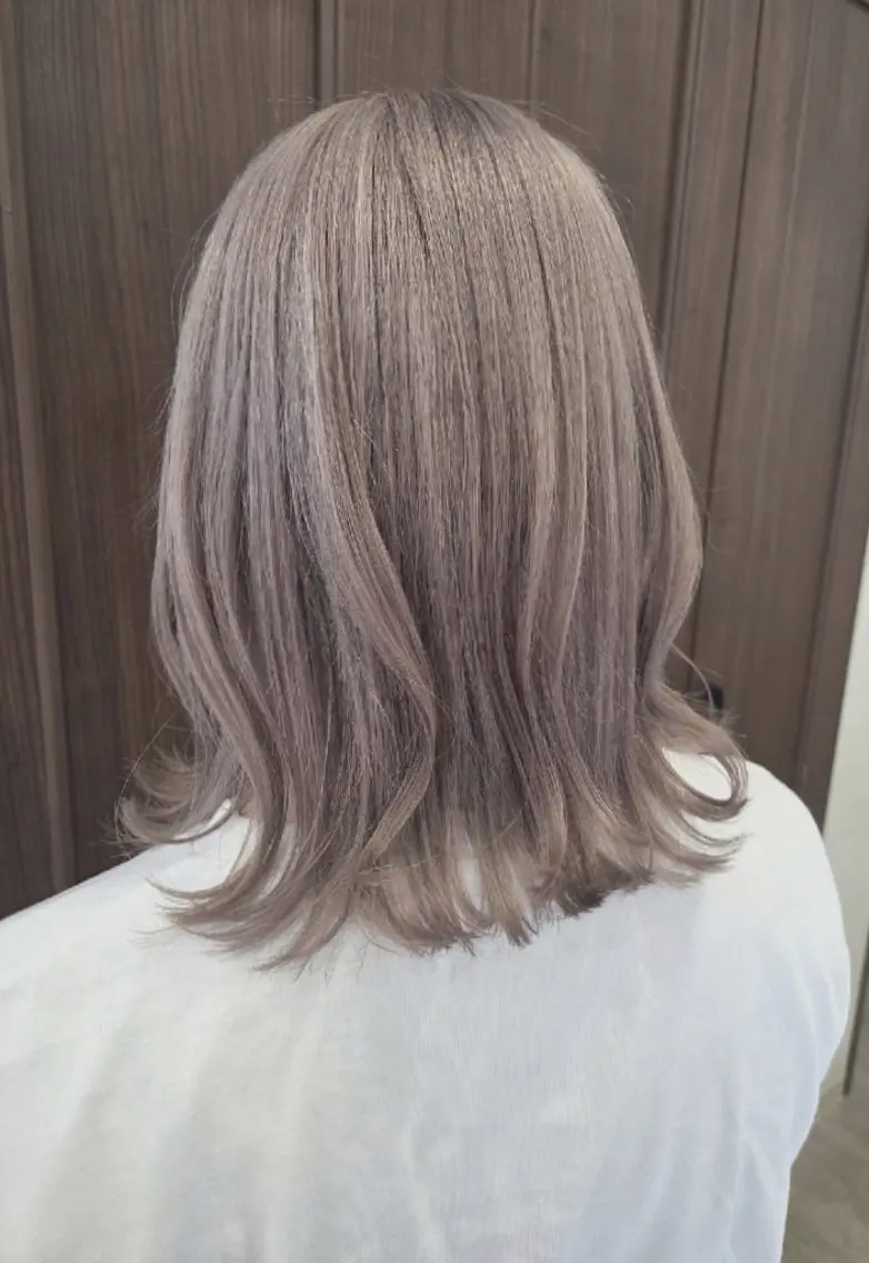 ミディアム カラー ヘアカラー トリートメント 関口 友菜のヘアスタイル