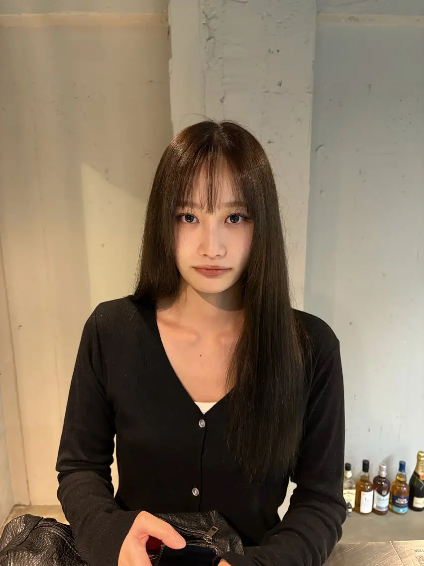 ロング ヘアカラー 透明感・美髪 monsoワニベユナのヘアスタイル