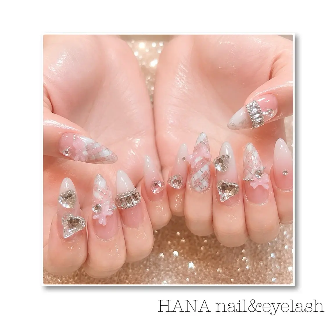 ネイル グラデーション ハート H🌺 NAILのネイルデザイン