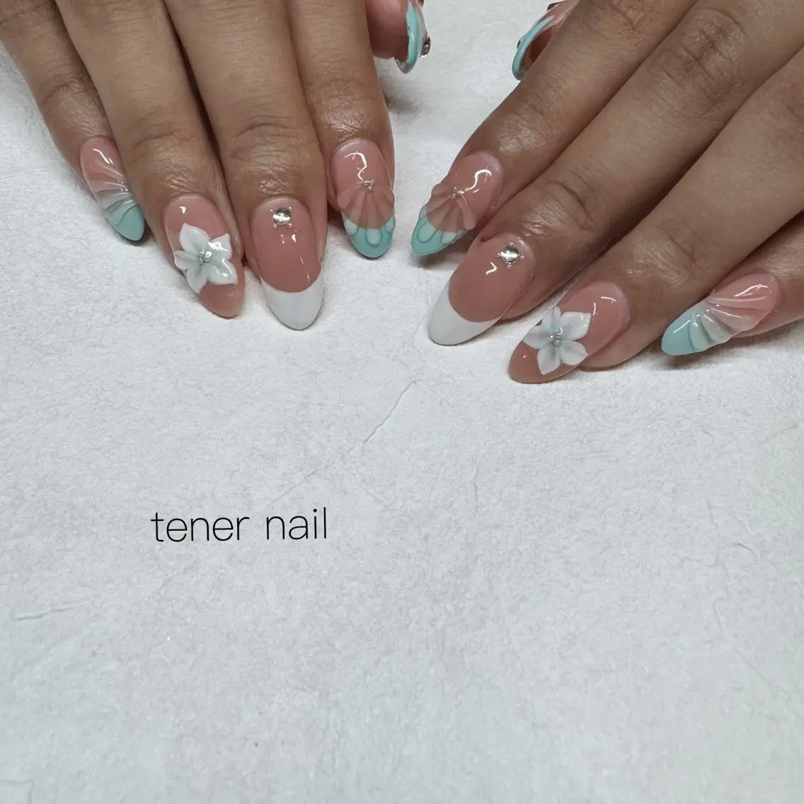ネイル フラワーネイル 夏ネイル ハンドネイル テネルネイル tener nailのネイルデザイン