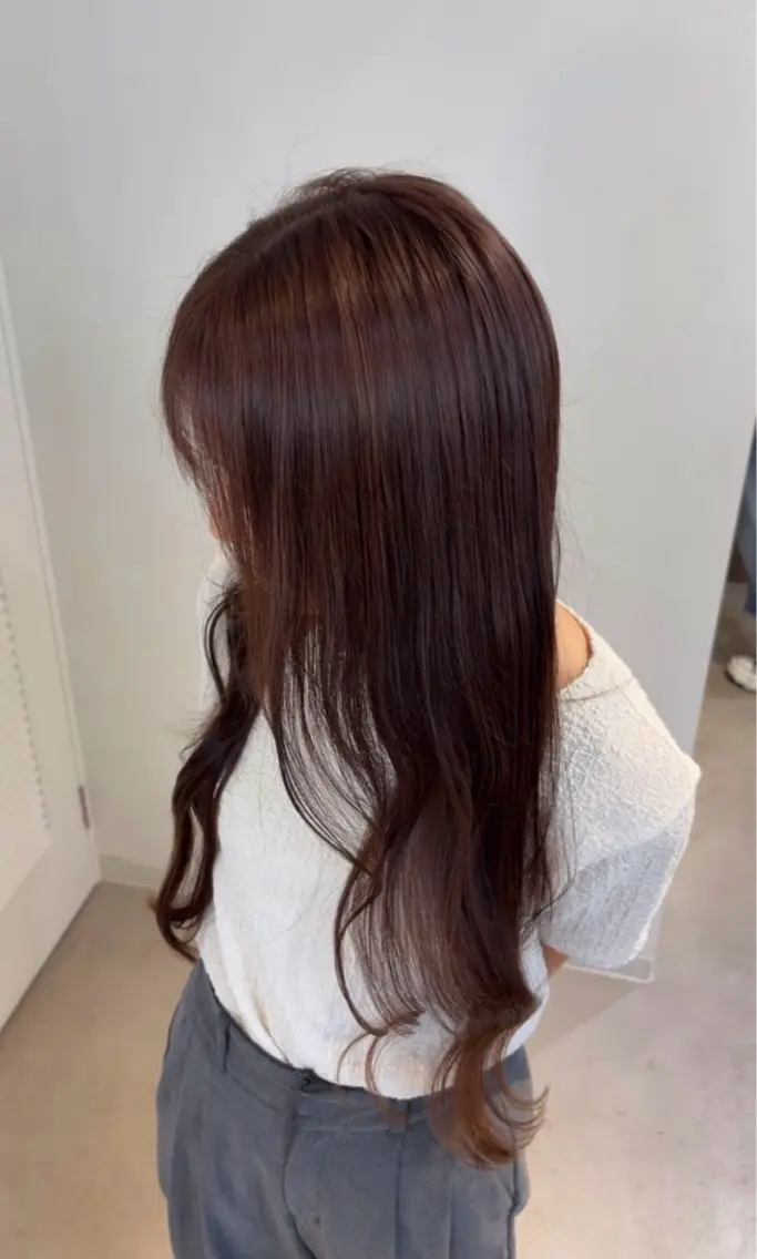 ロング 松田 羽未のヘアスタイル