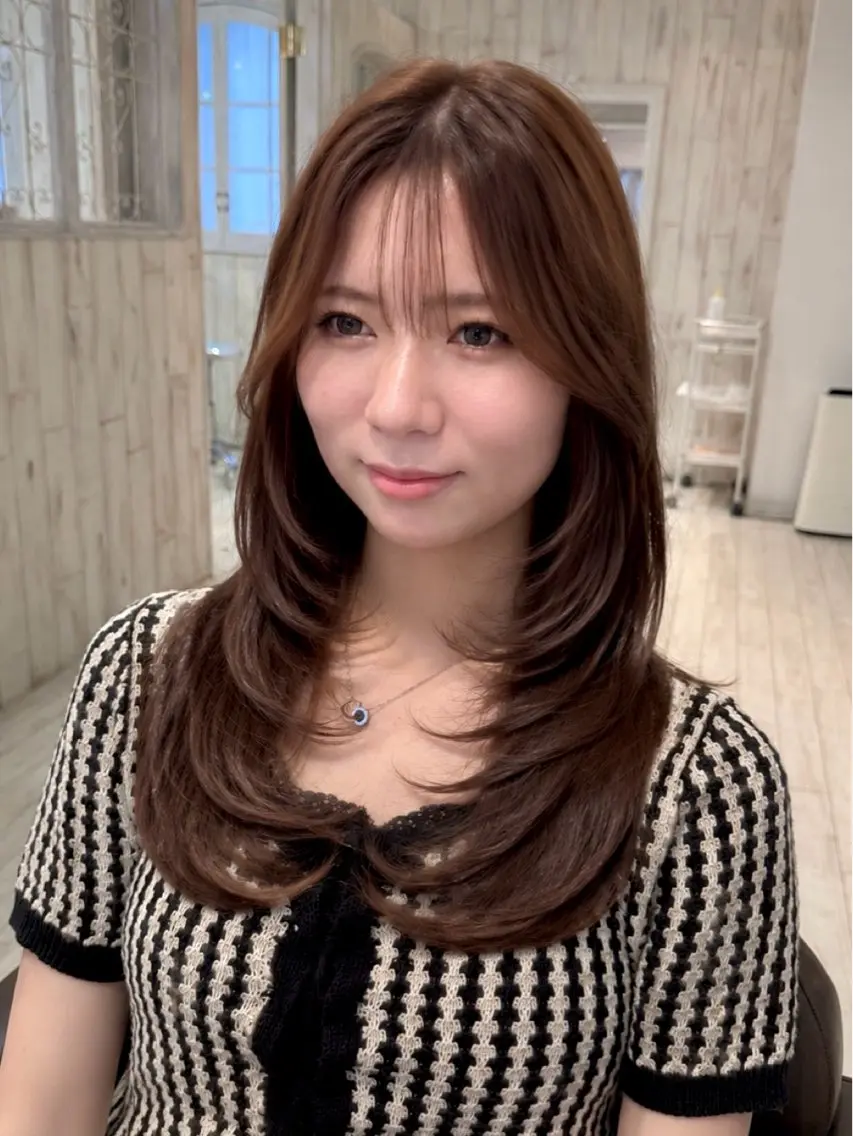 セミロング カット ヘアカラー トリートメント 大人可愛い韓国 レイヤー大田のヘアスタイル