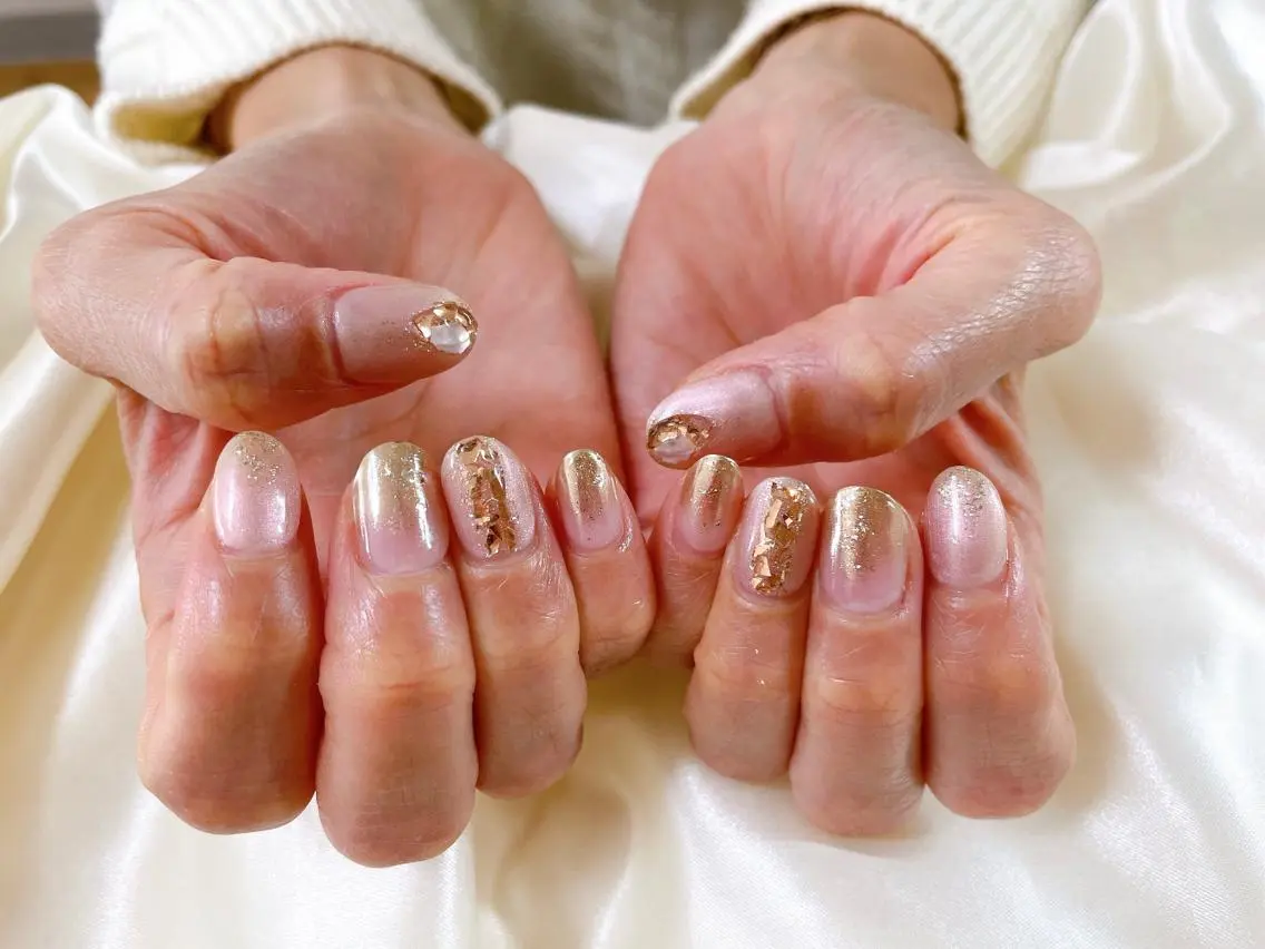 ネイル キラキラネイル kiki nail &brow二子玉川のネイルデザイン
