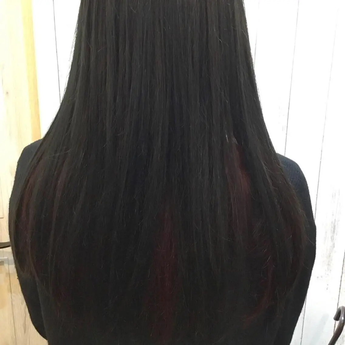 ロング カラー embrace エンブレイスのヘアスタイル