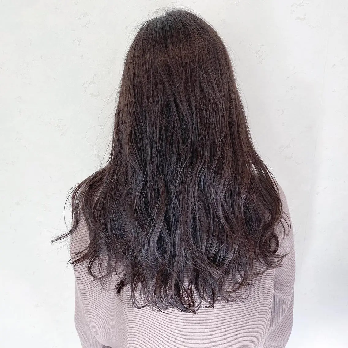 ロング カラー 伊藤 さやかのヘアスタイル