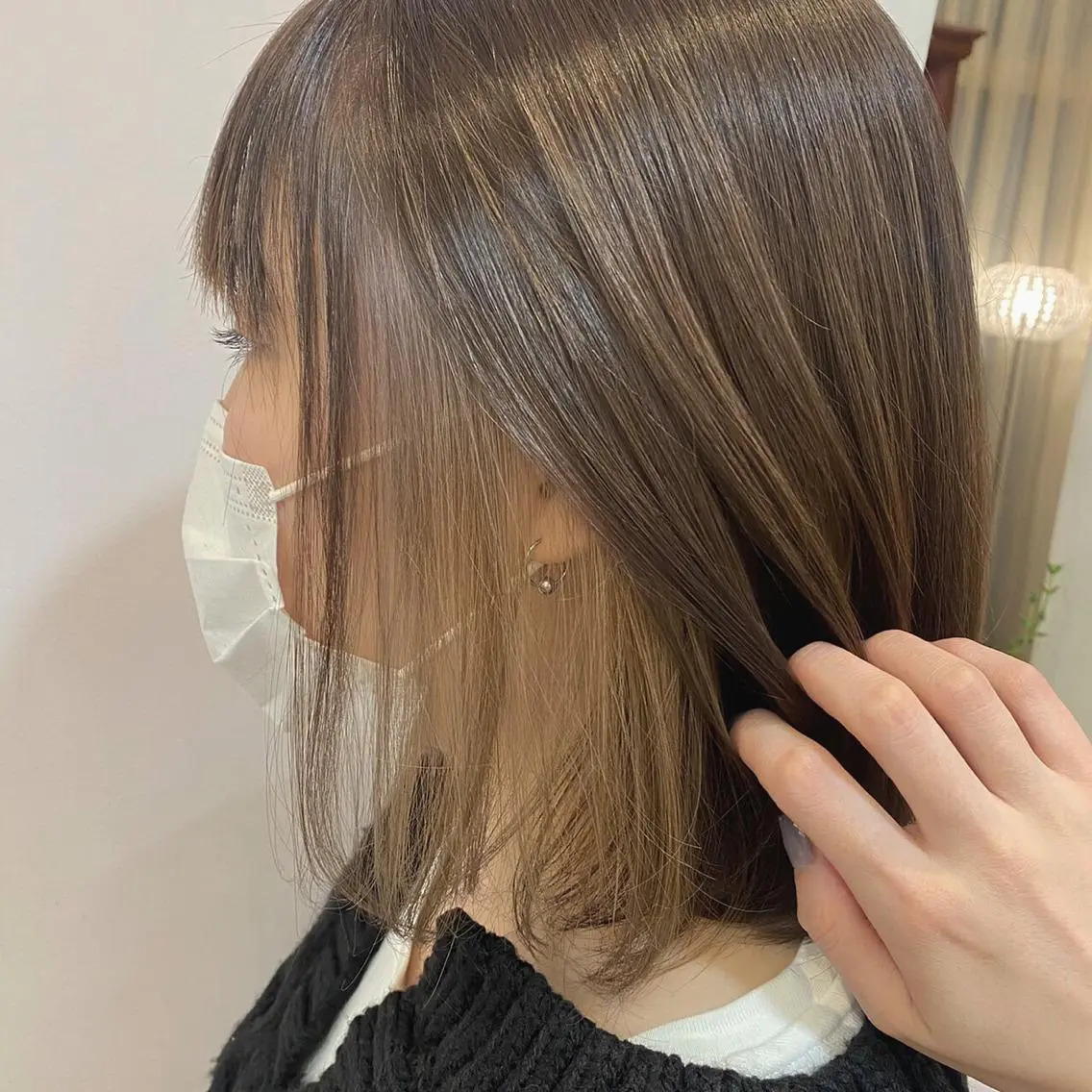 ミディアム 山田 まどかのヘアスタイル
